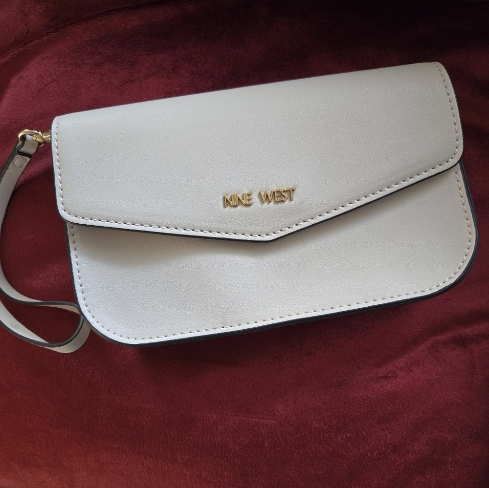 Nine West Cream Wristlet Clutch